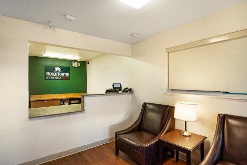 HomeTowne Studios Colorado Springs - Airport image 15